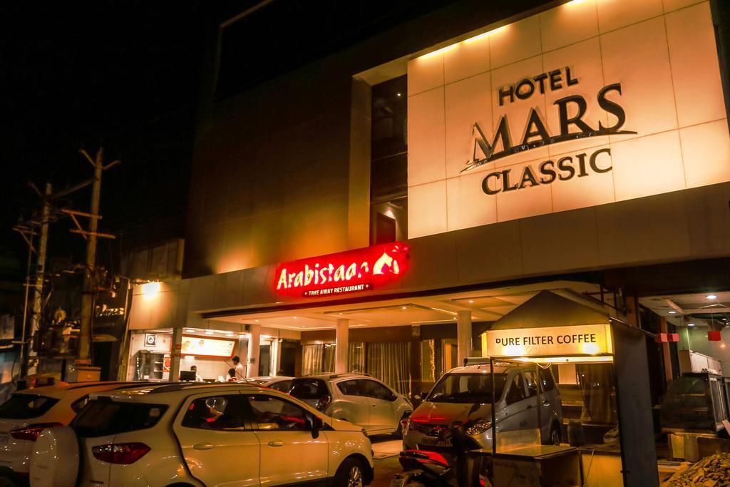 Hotel Mars Classic Chennai Bagian luar foto
