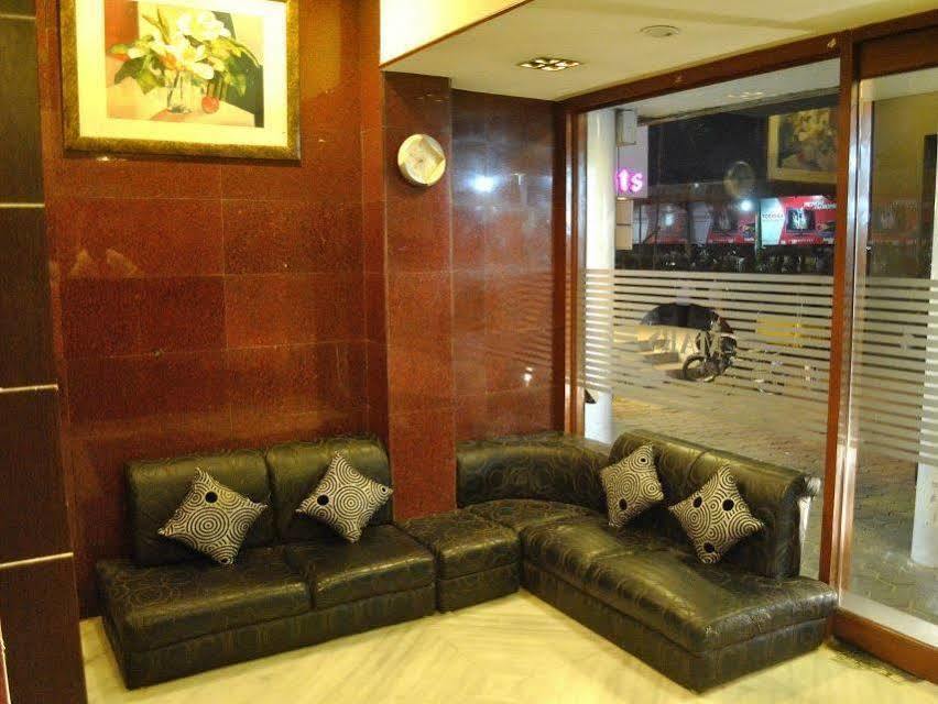 Hotel Mars Classic Chennai Bagian luar foto